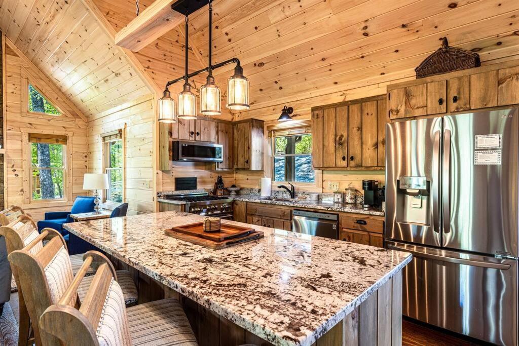 Luxe Family Cabin 8 Min To Downtown Блу-Ридж Екстер'єр фото